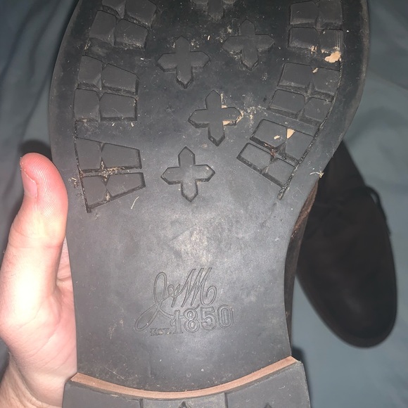 Johnston and Murphy brown chukka boots. - Picture 2 of 3